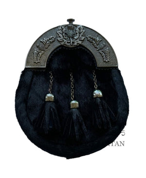 Calfskin Sporran With Antique Finish Cantle